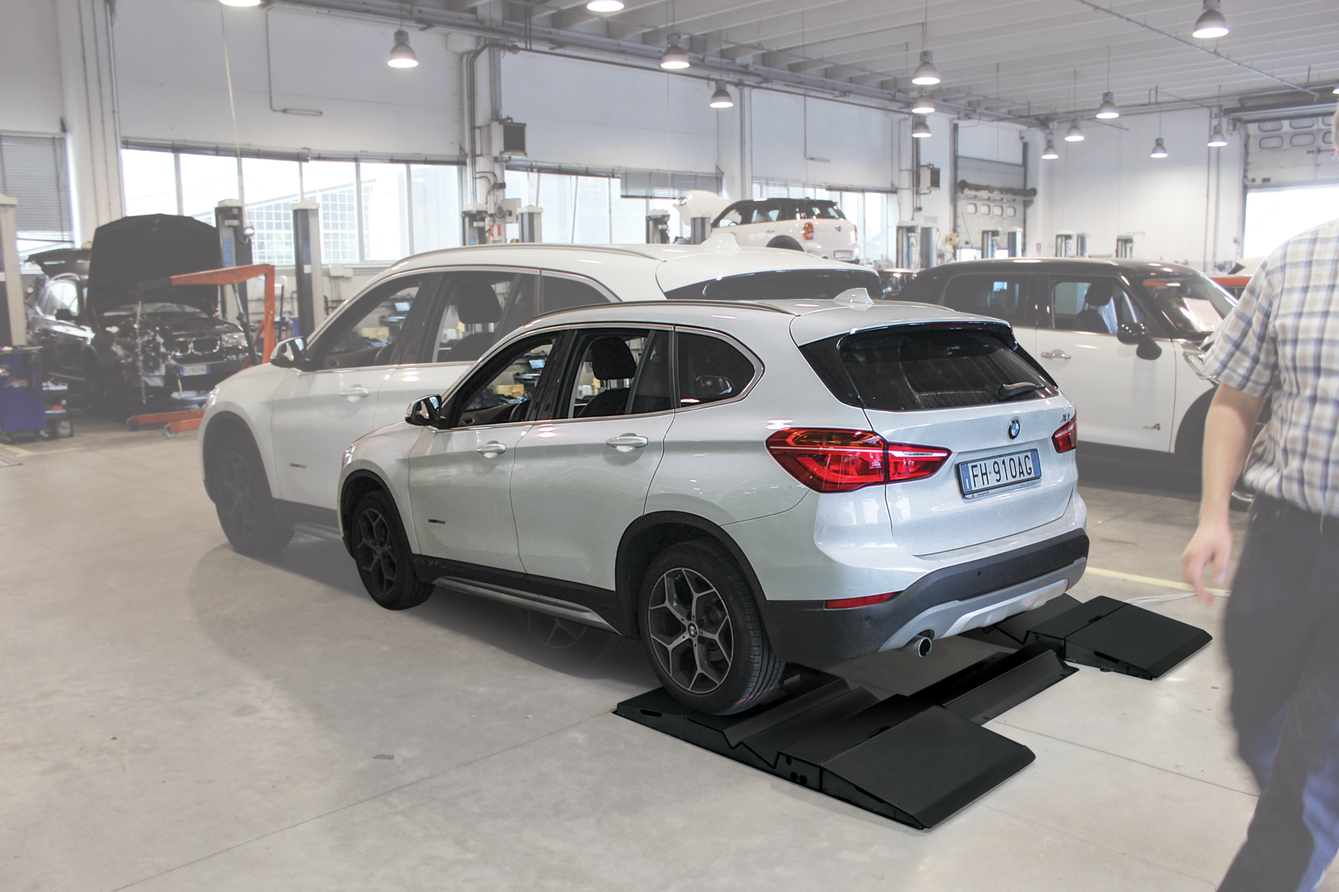 Tyre tread measuring system WS101 102 PI 03